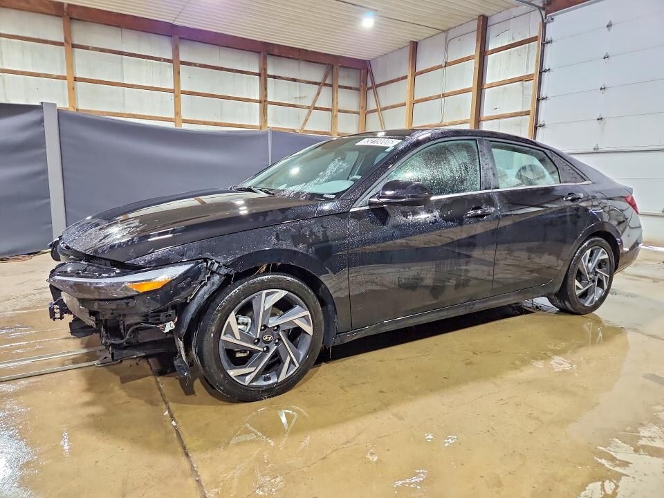 2025 HYUNDAI Elantra