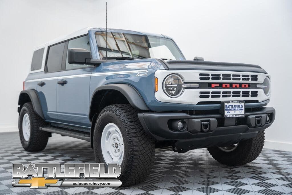 2023 FORD Bronco
