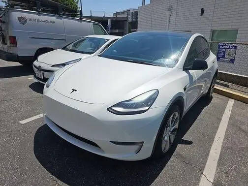 2021 TESLA Model Y