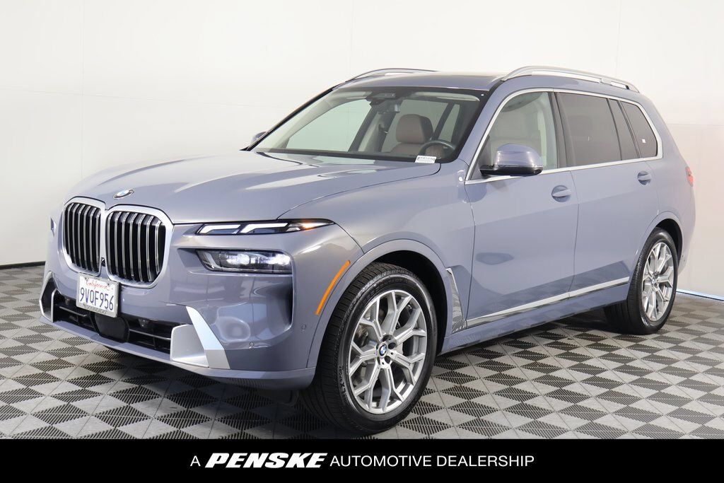 2025 BMW X7