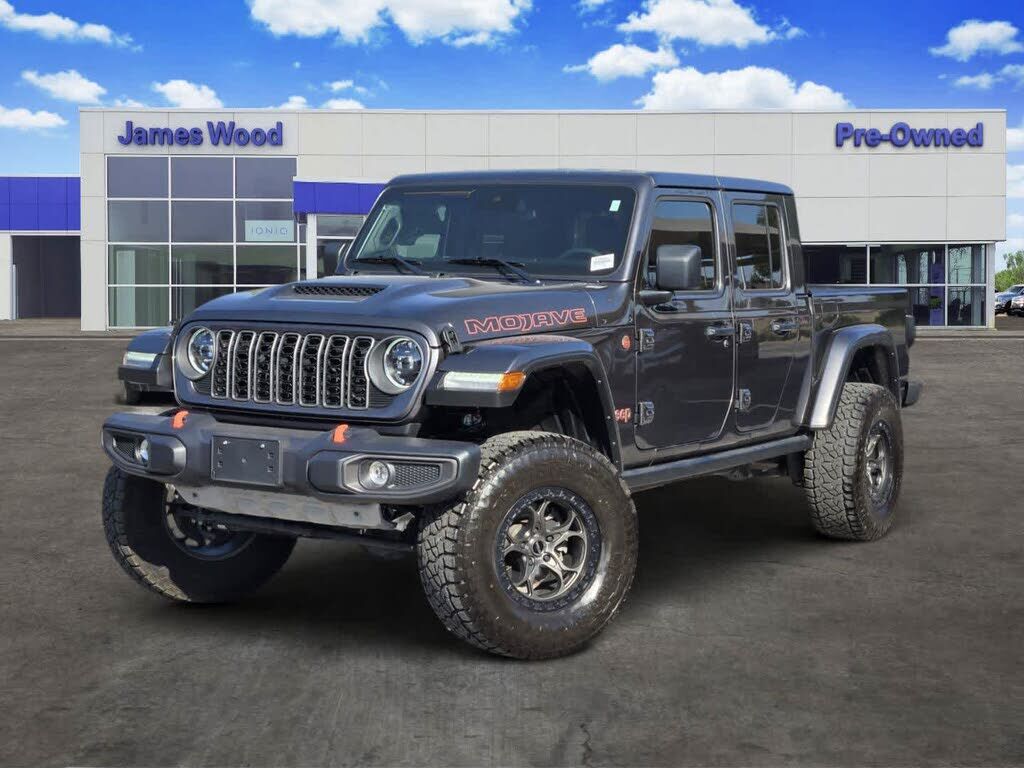 2025 JEEP Gladiator