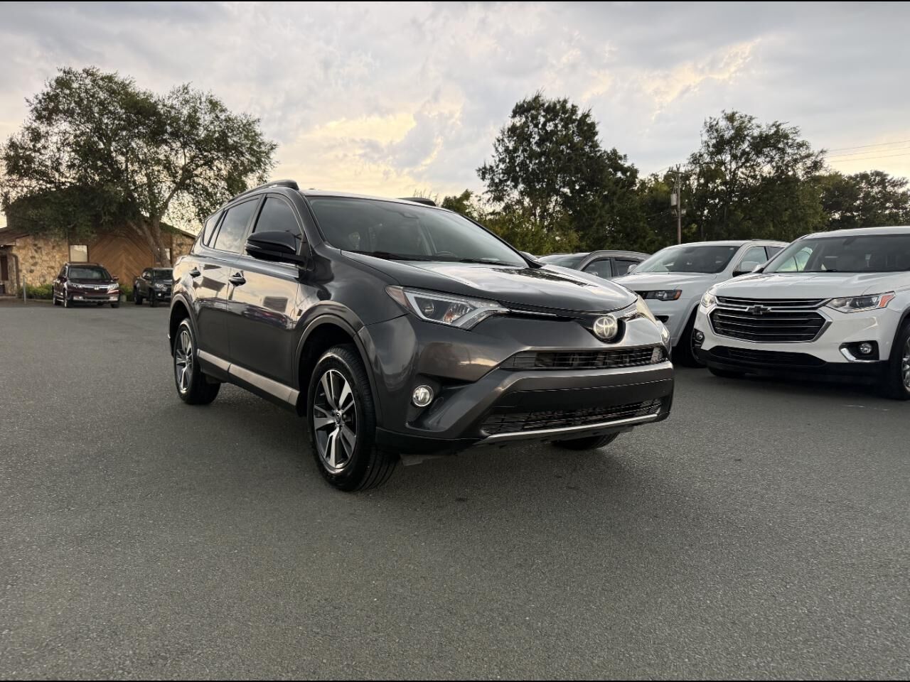 2017 TOYOTA RAV4