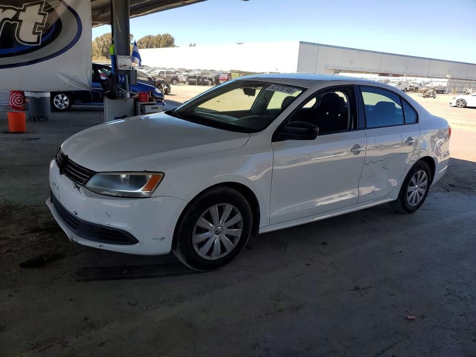 2011 VOLKSWAGEN Jetta