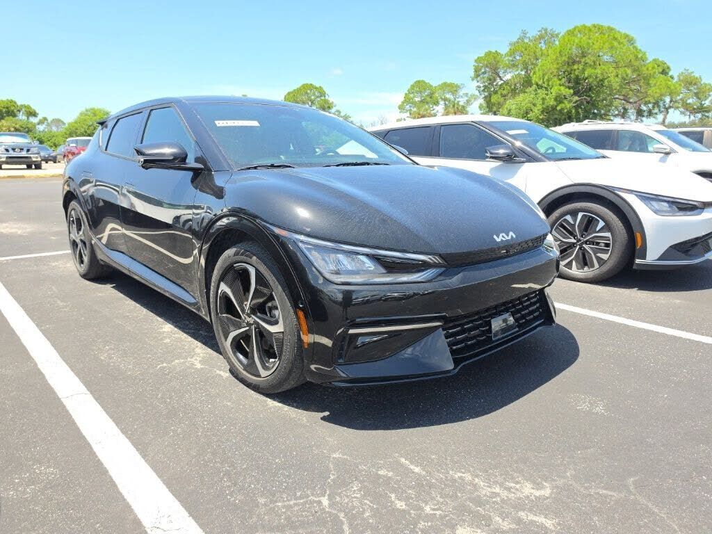 2023 KIA EV6