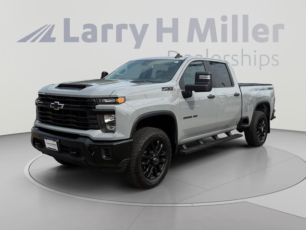 2025 CHEVROLET Silverado HD