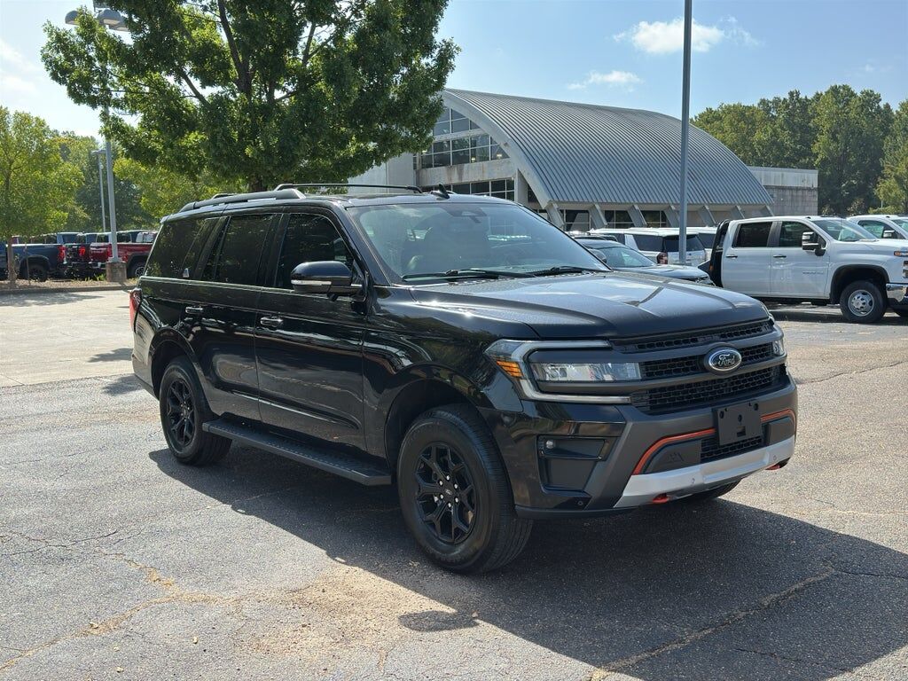 2022 FORD Expedition