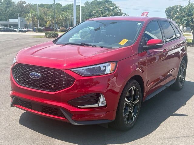 2023 FORD Edge