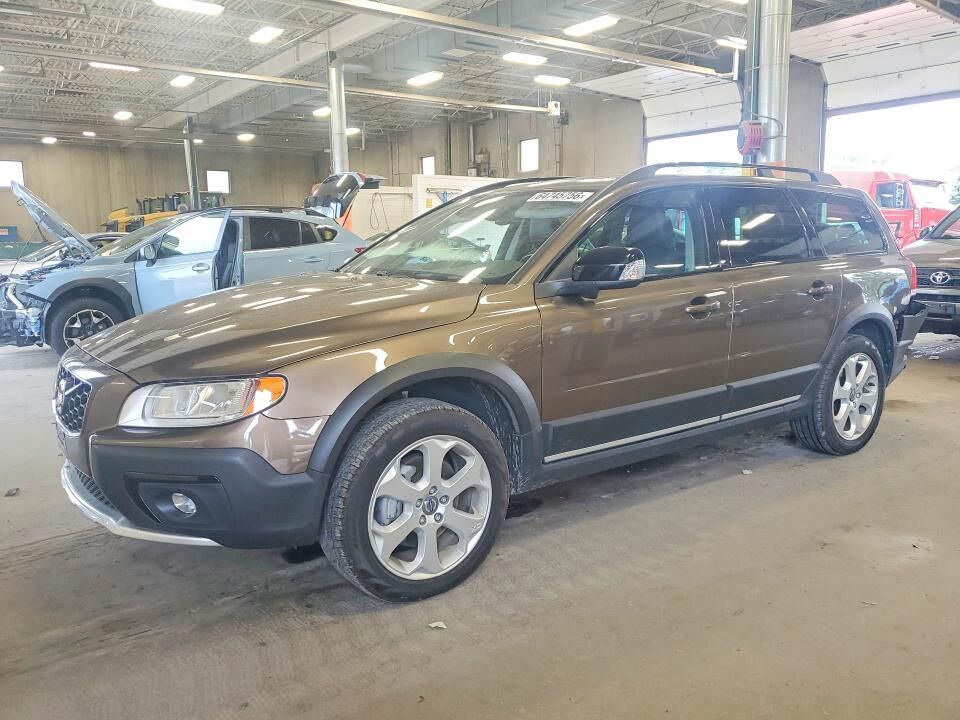 2016 VOLVO XC70