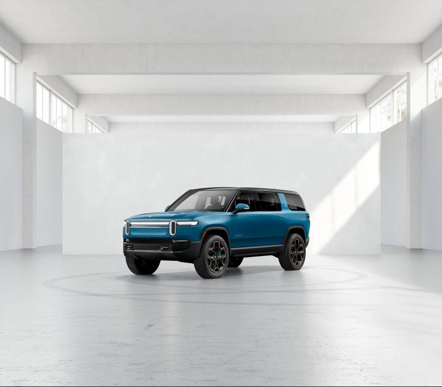 2026 RIVIAN R1S