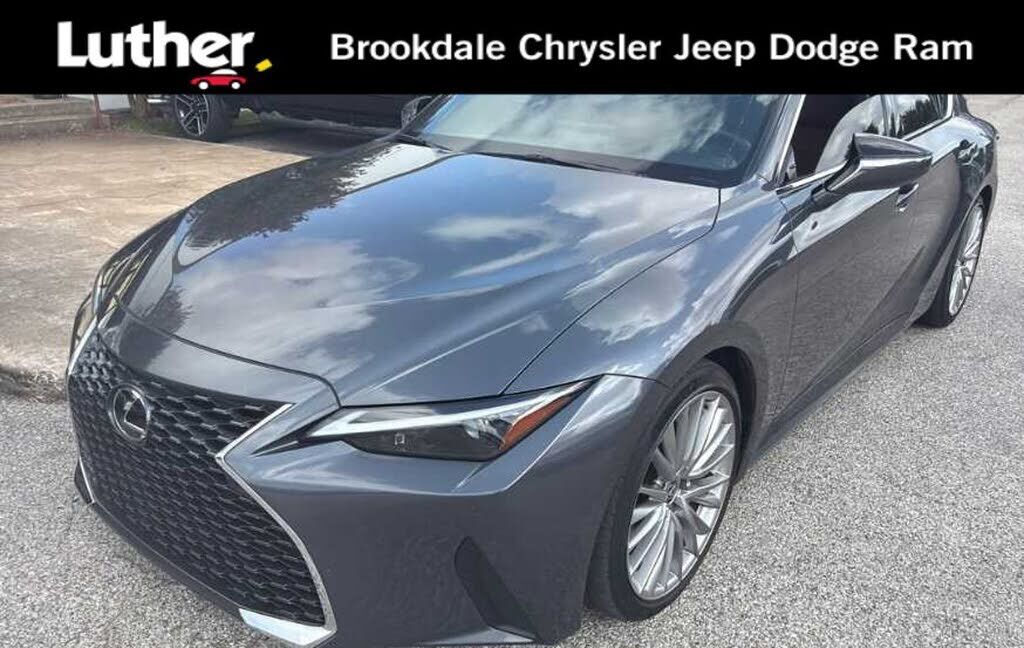 2024 LEXUS IS