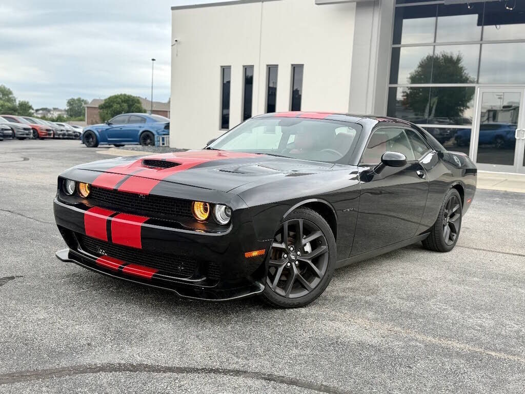2021 DODGE Challenger