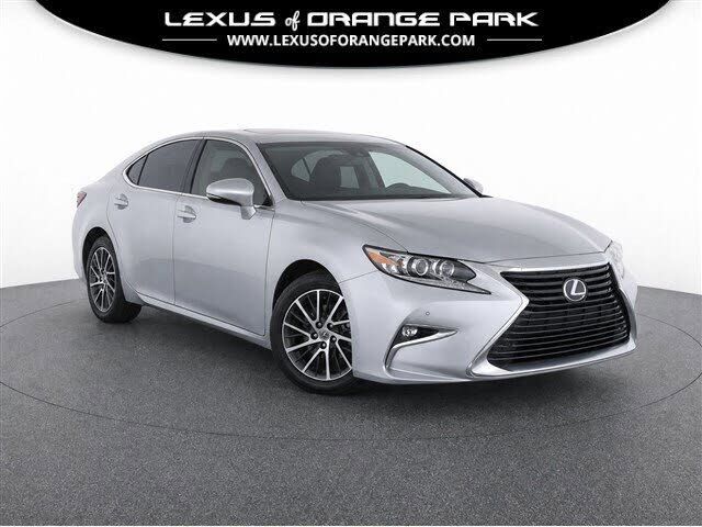 2017 LEXUS ES