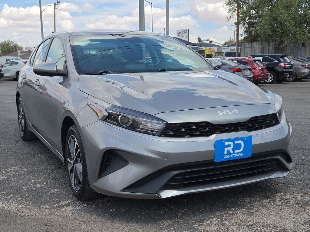 2024 KIA Forte