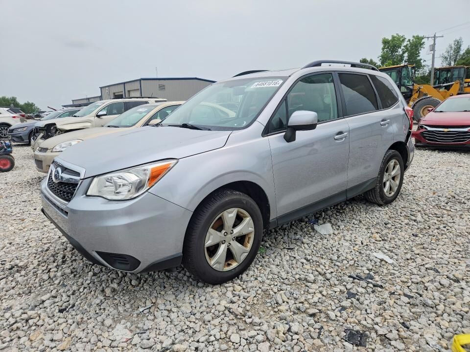 2016 SUBARU Forester