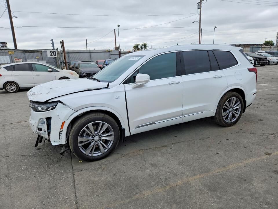 2025 CADILLAC XT6