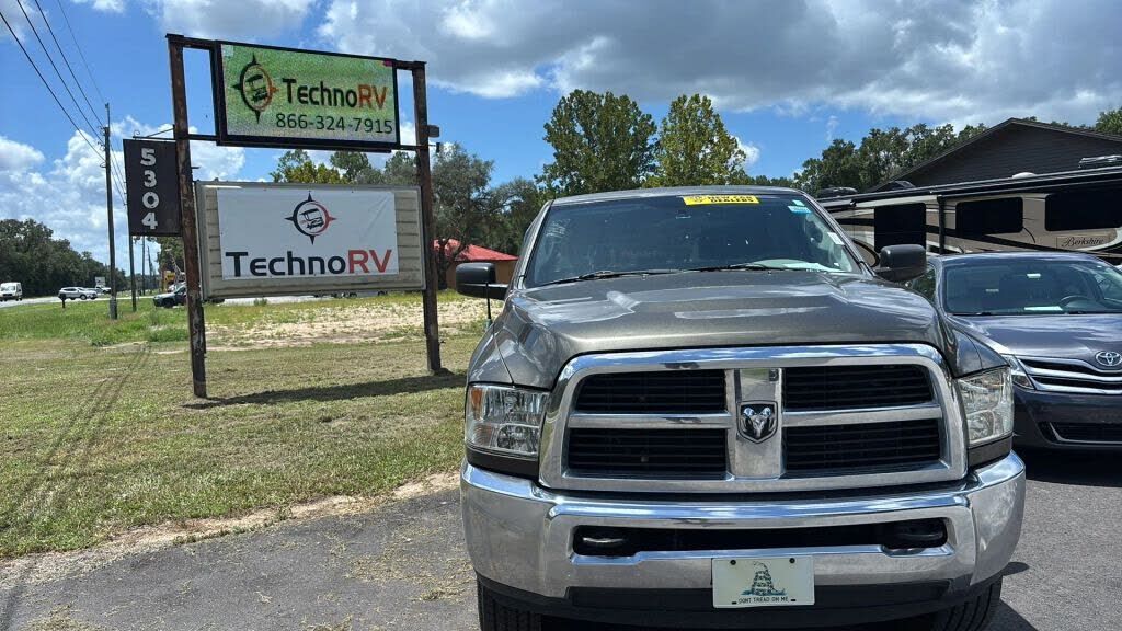 2012 DODGE Ram