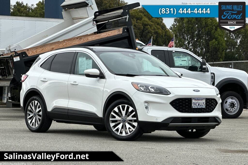 2020 FORD Escape