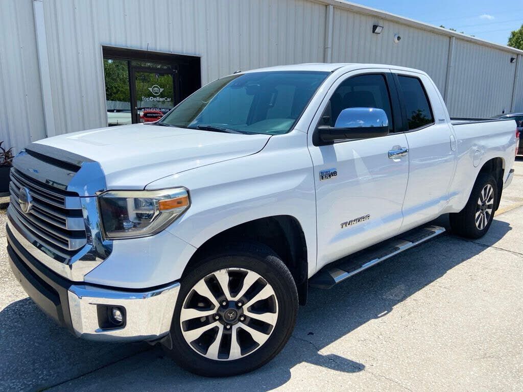 2018 TOYOTA Tundra