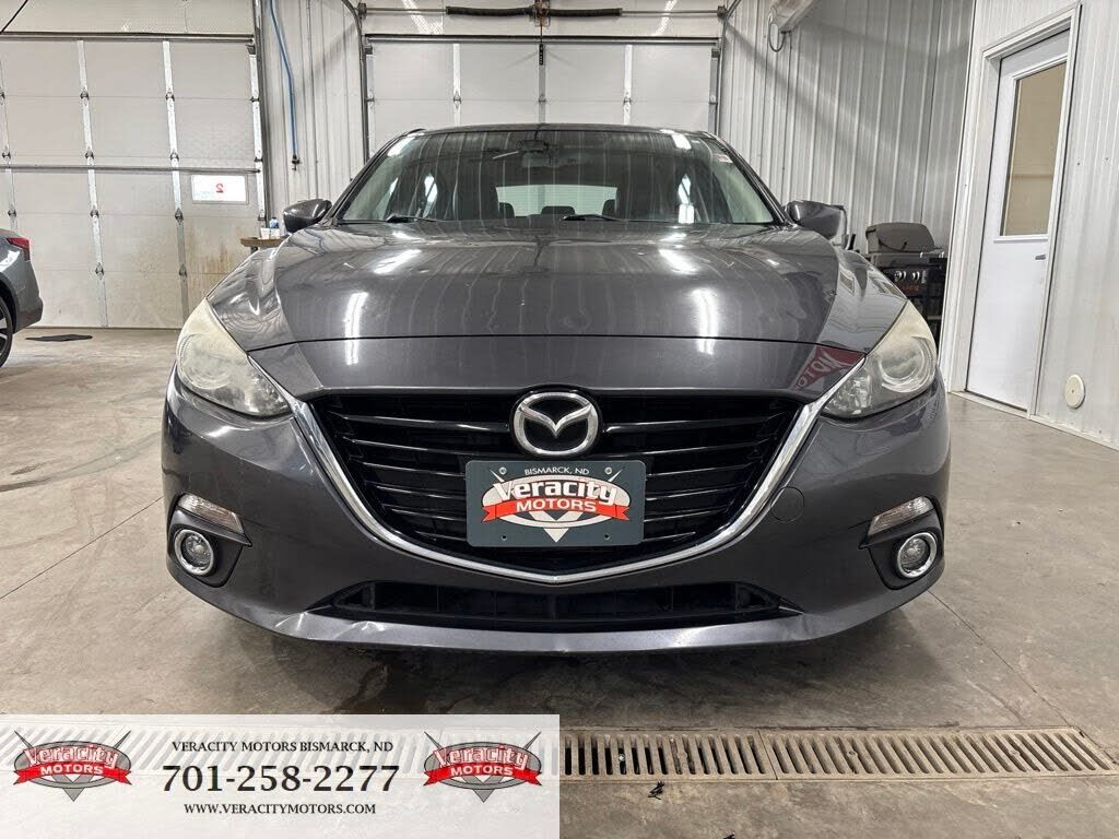 2016 MAZDA Mazda3
