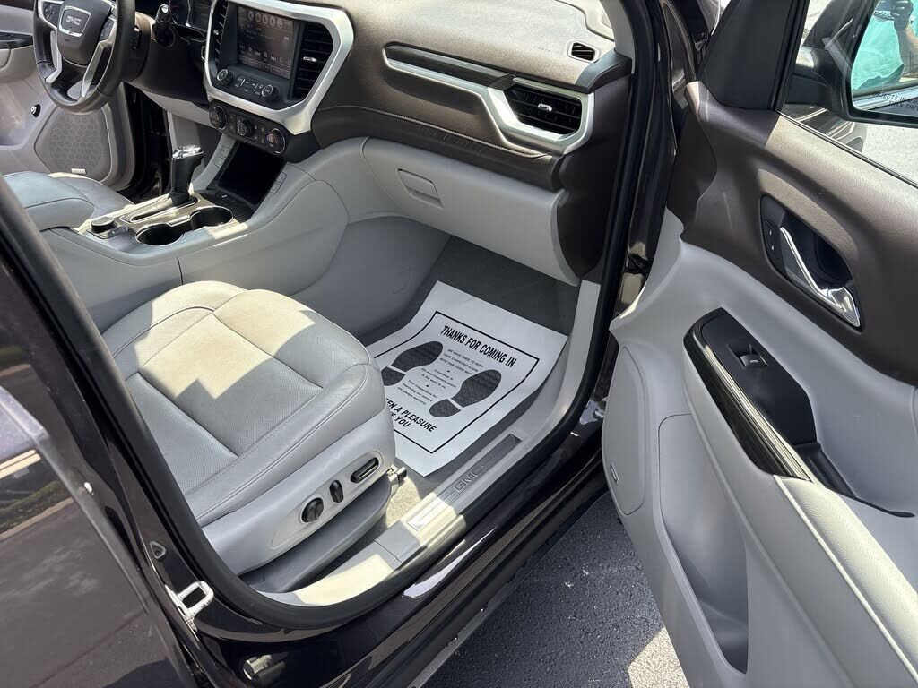 2018 GMC Acadia