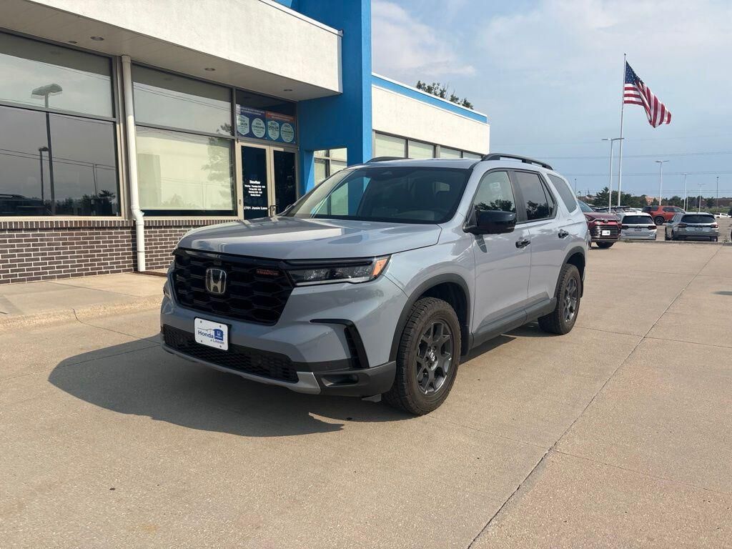 2023 HONDA Pilot