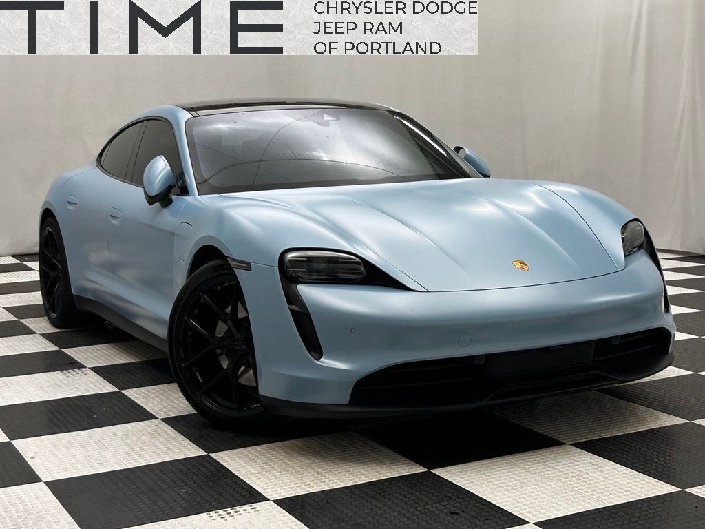 2023 PORSCHE Taycan