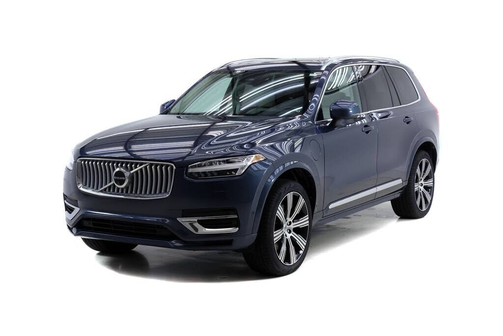 2025 VOLVO XC90