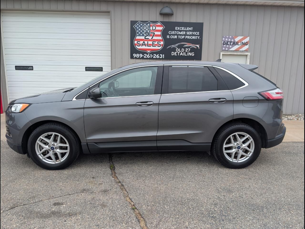 2022 FORD Edge