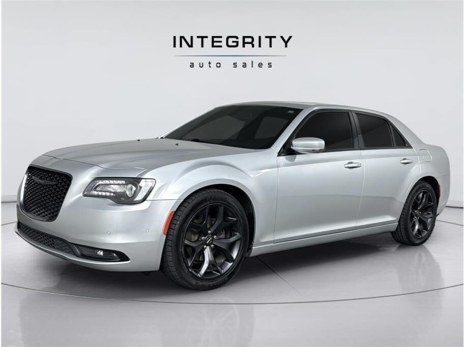 2021 CHRYSLER 300