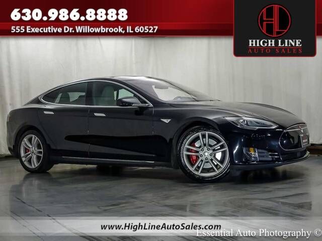 2015 TESLA Model S