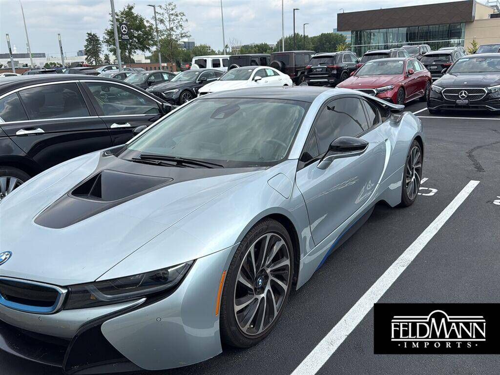 2016 BMW i8