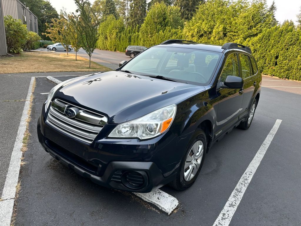 2013 SUBARU Outback