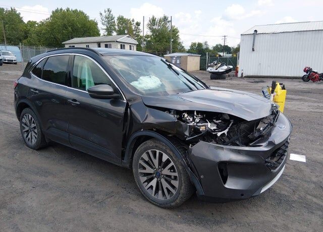 2020 FORD Escape