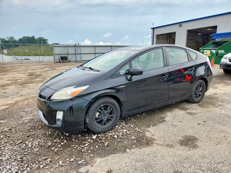 2011 TOYOTA PRIUS