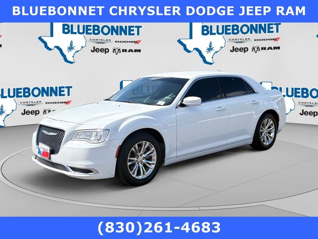 2018 CHRYSLER 300