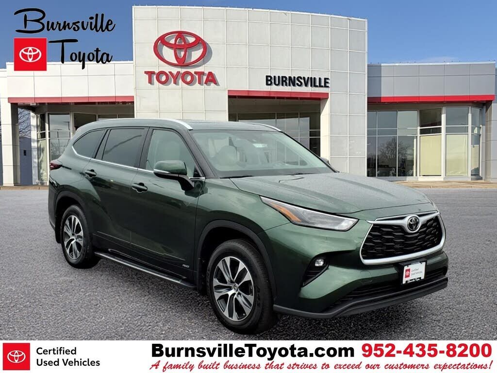 2025 TOYOTA Highlander