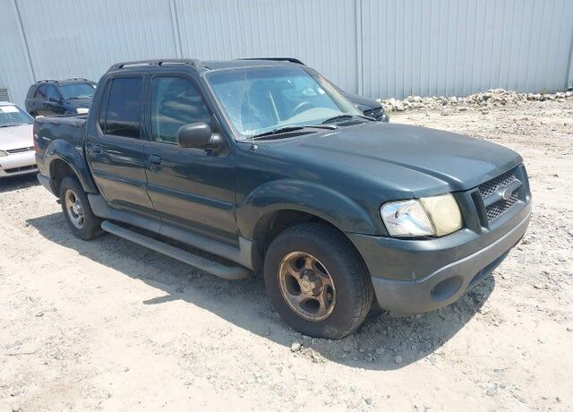 2004 FORD Explorer