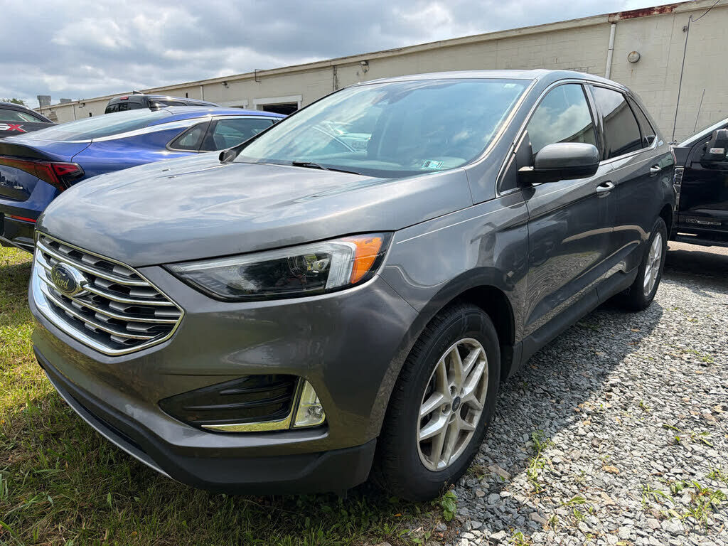 2022 FORD Edge