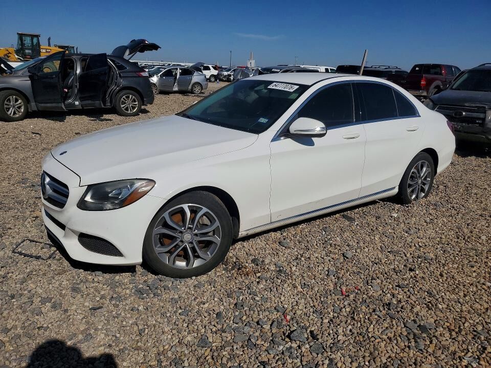 2015 MERCEDES-BENZ C-Class