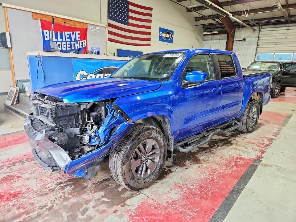 2025 NISSAN Frontier