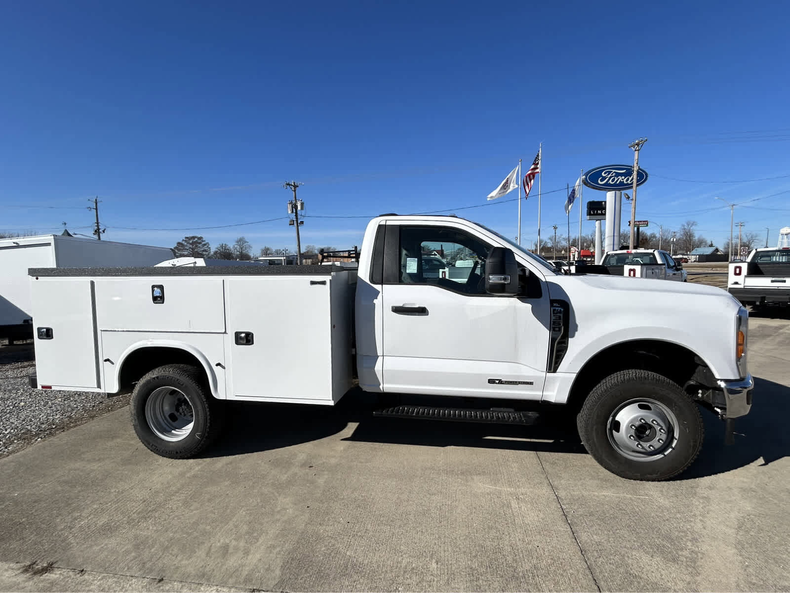 2023 FORD F-350