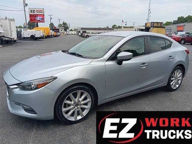 2017 MAZDA Mazda3