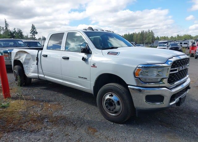 2022 RAM 3500