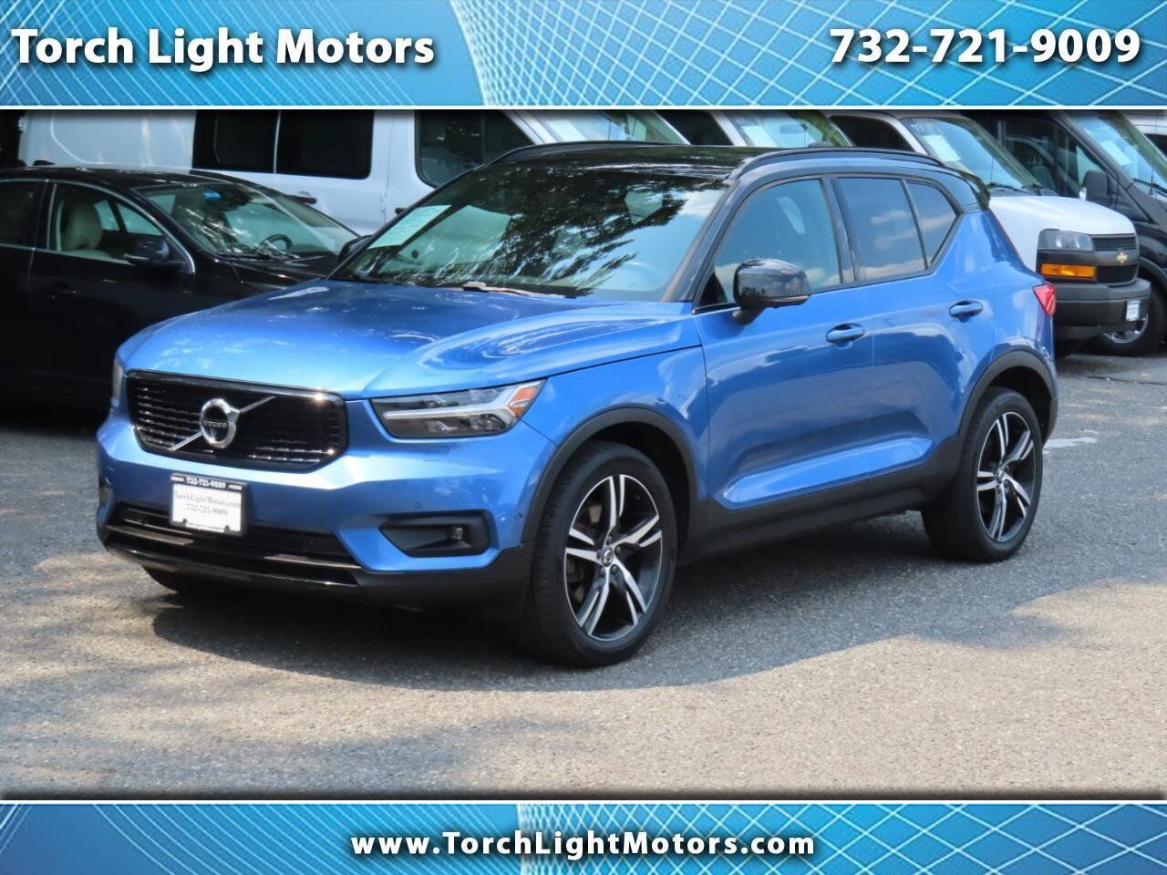 2019 VOLVO XC40