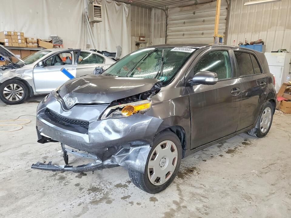 2011 TOYOTA SCION