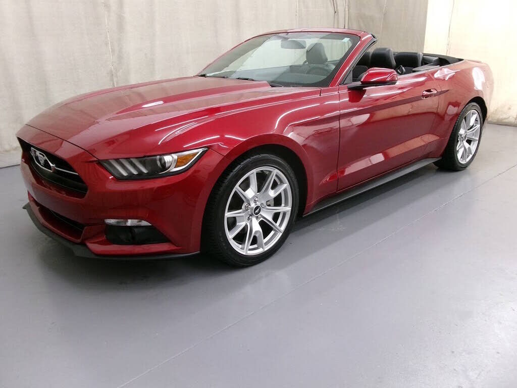 2015 FORD Mustang