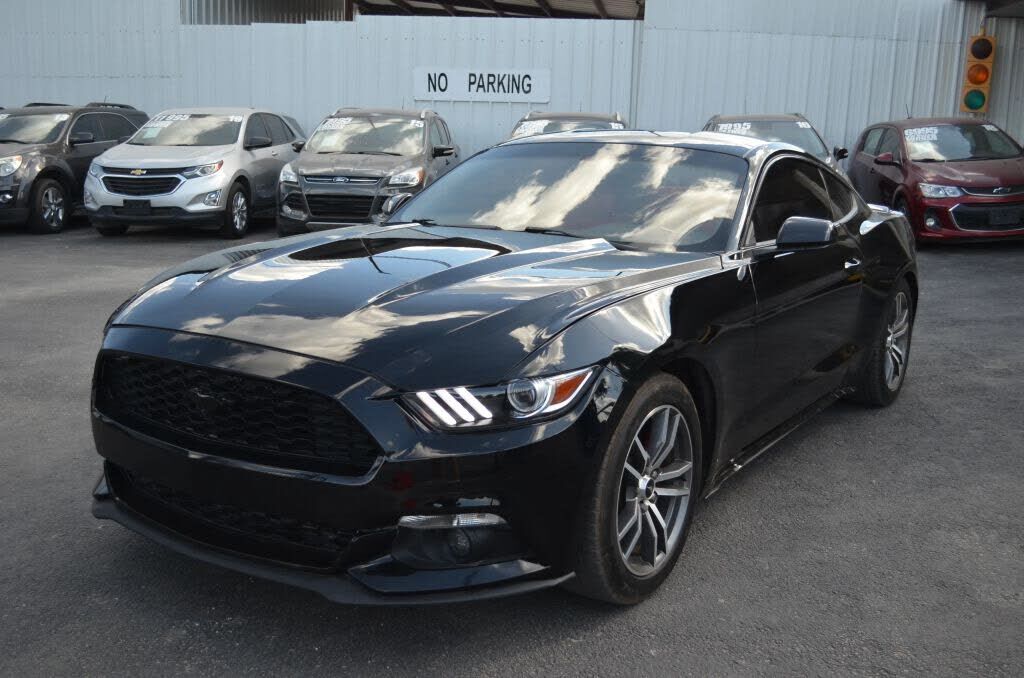 2015 FORD Mustang