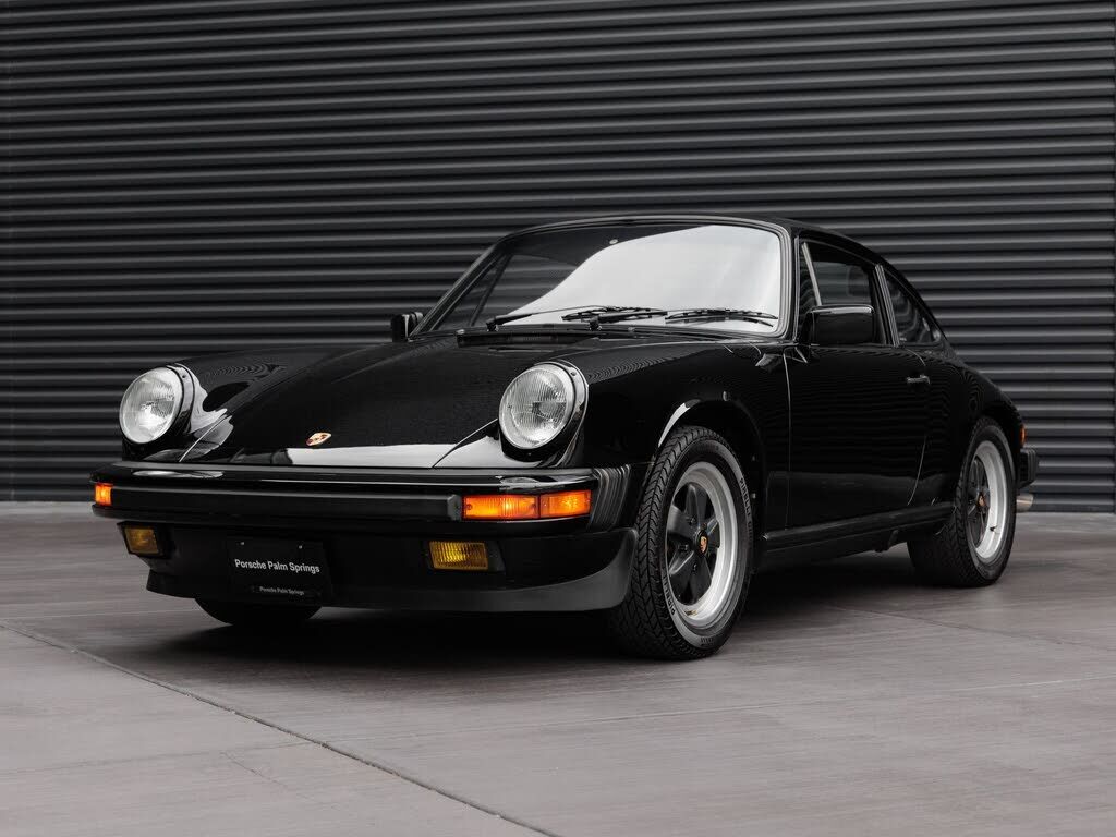 1988 PORSCHE 911