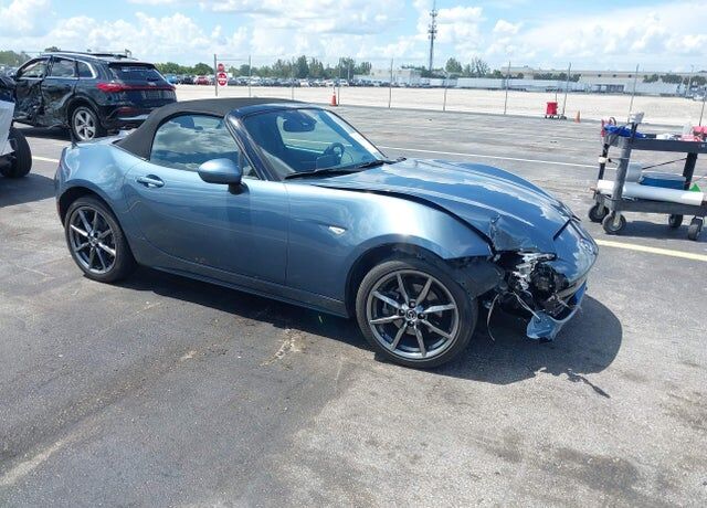 2016 MAZDA MX-5