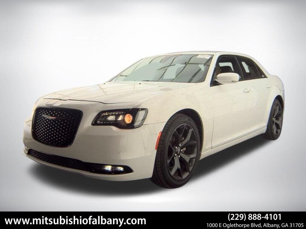 2023 CHRYSLER 300